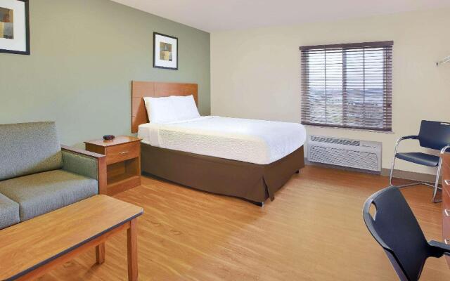 WoodSpring Suites Columbus Southeast