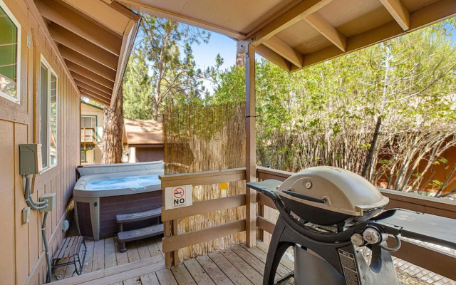 Country Club Cabin #357