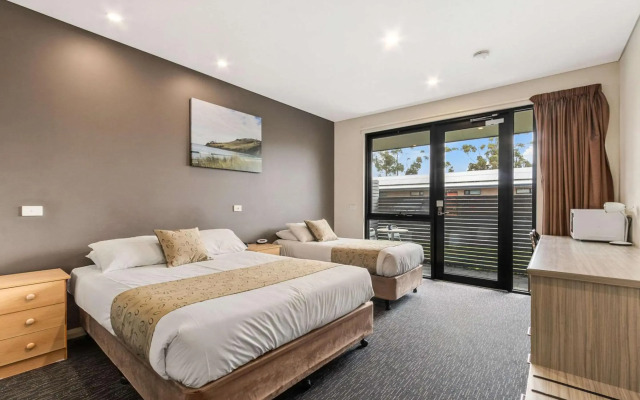 Foreshore Hotel