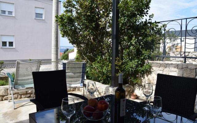 Apartman Vitamare 160 m from the beach