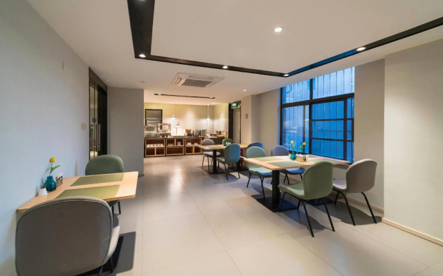 Homeinn Selected Hotel (Xiaogan Hubei Engineering College)