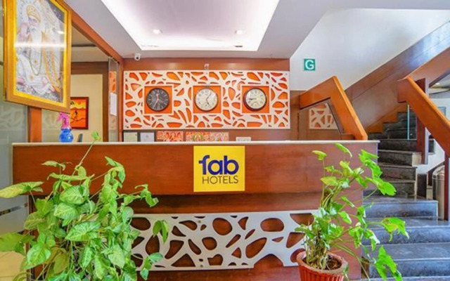Fabhotel Grand Raj