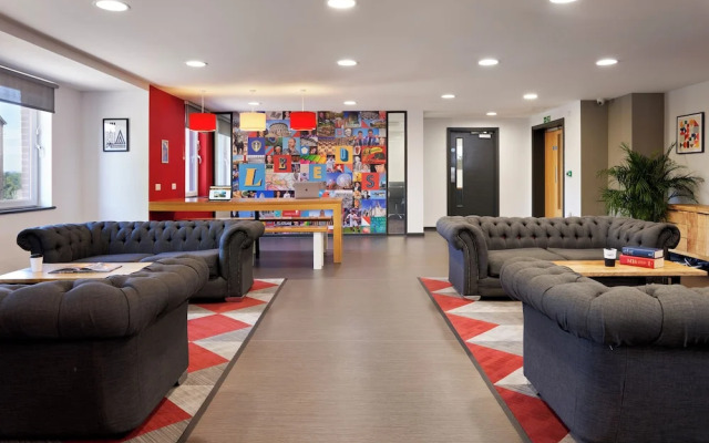 Student Only Asa Briggs House