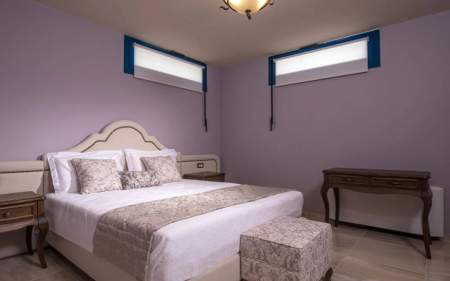 Villa Santorini, Wine Dark Sea Villas