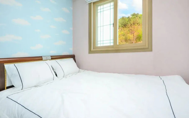 Samcheok Herb Pension