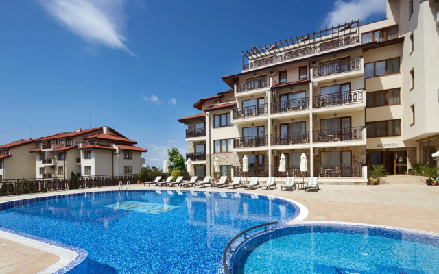 Relax Holiday Complex & Spa
