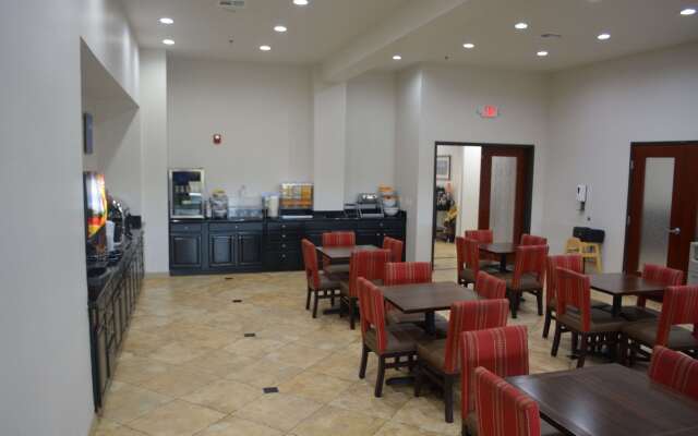 Comfort Suites Yukon - SW Oklahoma City