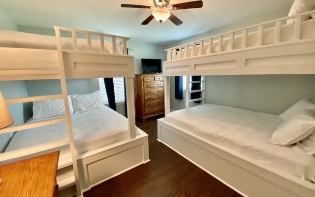 Sea Monkey 3 Bedroom Home