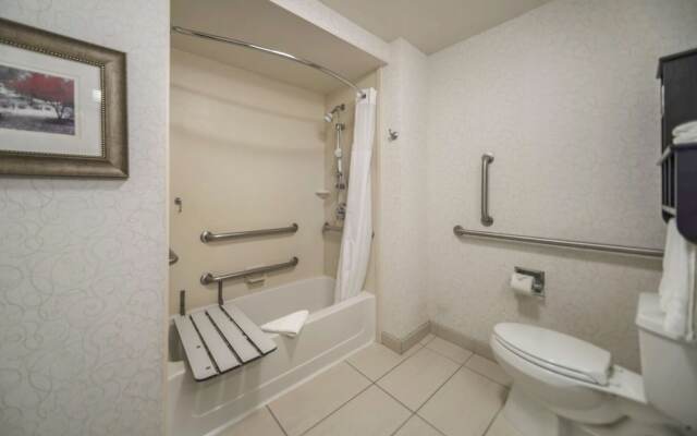 Hampton Inn & Suites Tulsa/Catoosa