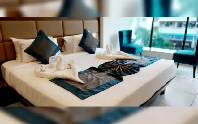 Hotel Red Chillee Restro