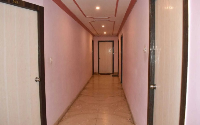 Hotel Shri Ram International