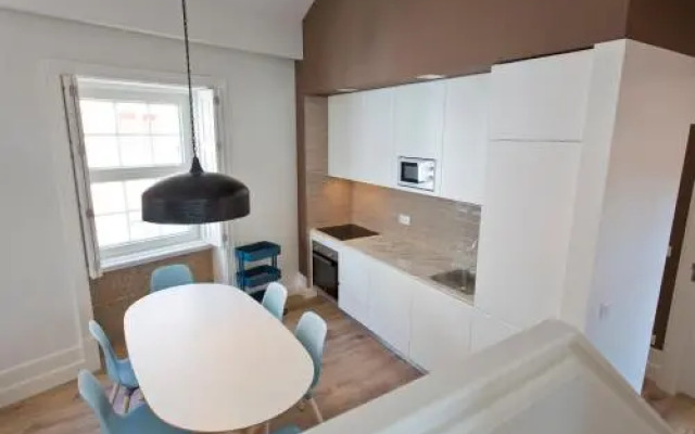 Clerigos Studio Apts