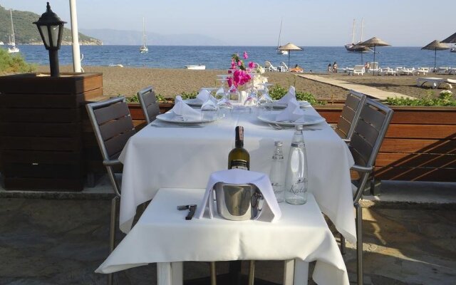 Ekincik Beach Hotel