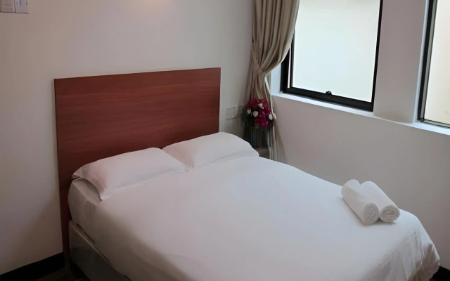 Super OYO 89847 Switz Paradise Hotel