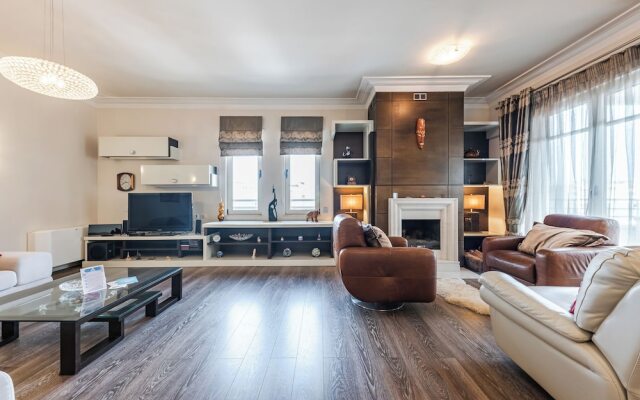 The Grand Luxurious Duplex