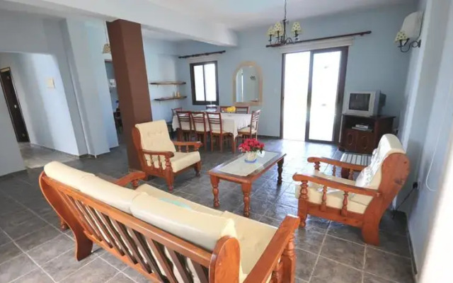 Villa Lara 1