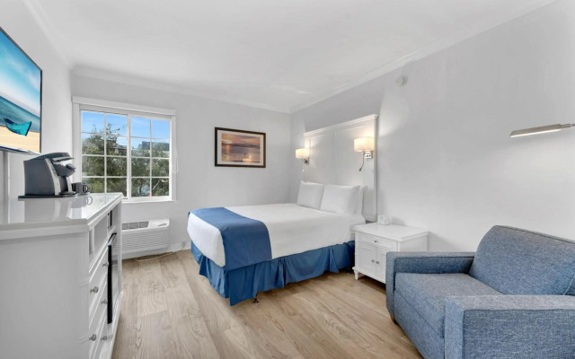 Bayfront Inn Fifth Avenue
