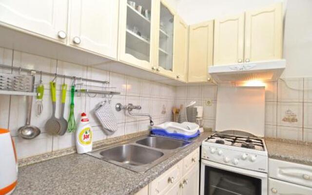 Apartments Mariza 1026