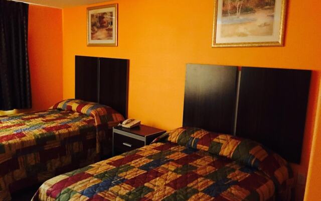 Scottish Inn & Suites - Hobby Airport