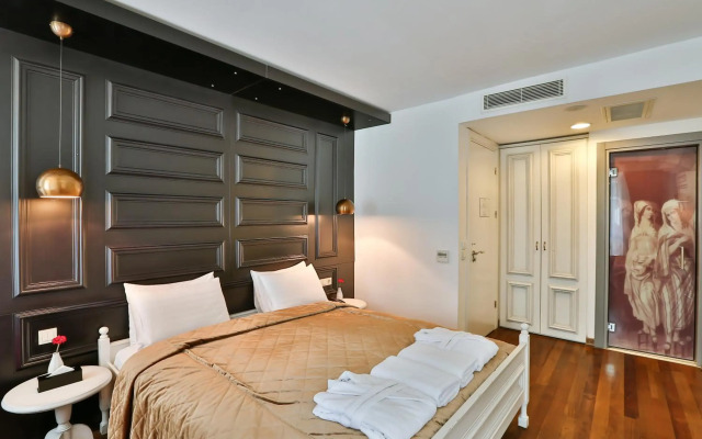 Senatus Hotel - Special Class