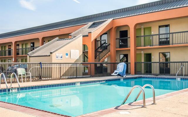 Guesthouse Inn Jackson