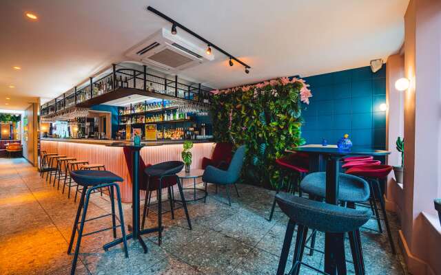 Euston Square Hotel