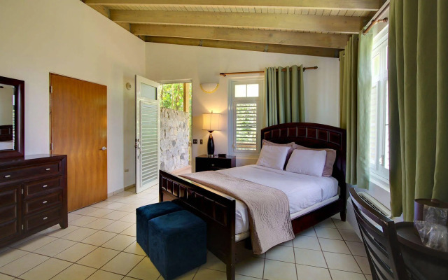Cidra Country Club Inn & Villas