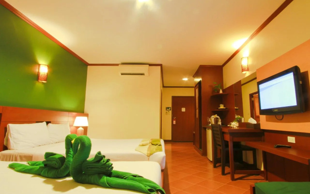 Fanari Khaolak Resort - Courtyard Zone