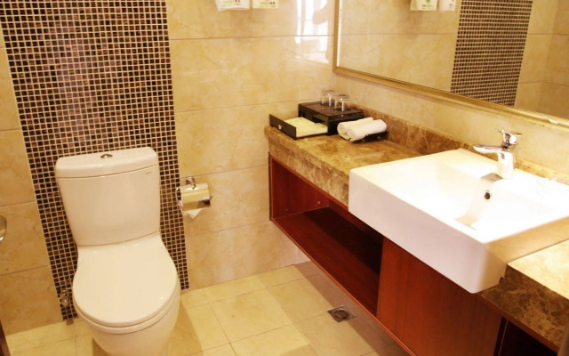 Fuyong Yulong Hotel