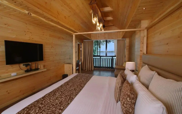 Maliekal Heritance Cherai.