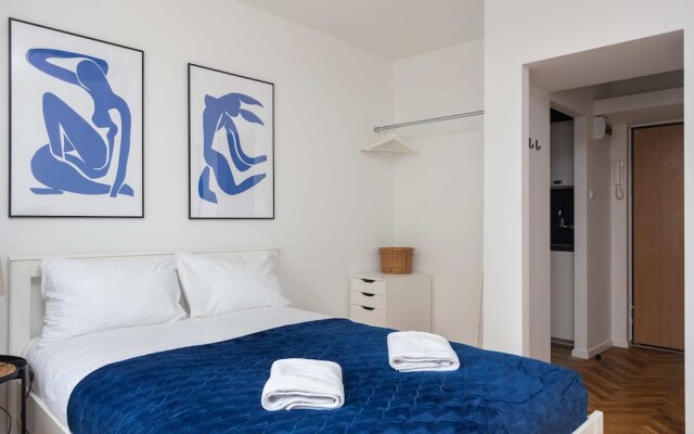 Riverside Comfort Studio