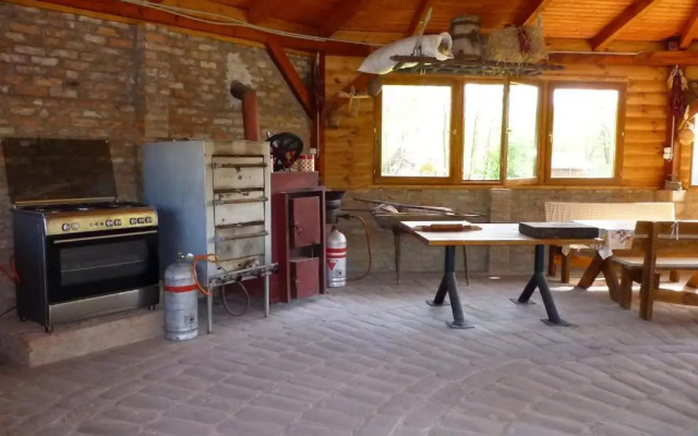 Farkasverem Vendégház