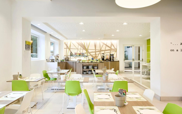 Hotel Iris