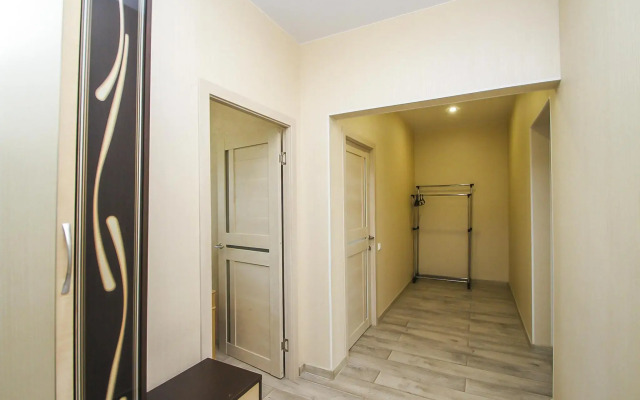 Апартаменты на улице Александра Усольцева 30