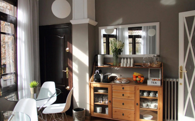 7 Moons Bed & Breakfast