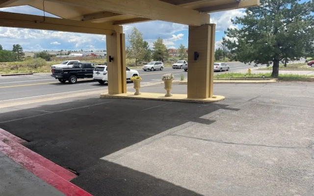 Inn On 66