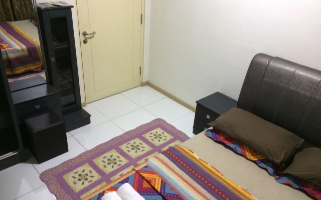 Lawang Suite Basic Roomstay
