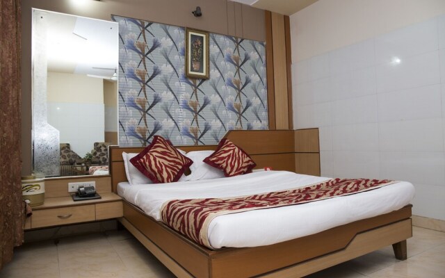 OYO 3501 Hotel Mahabir Galaxy