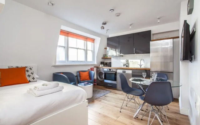 Quality Apartment Shaftersbury Avenue