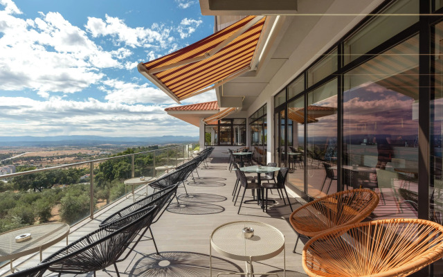 Melia Castelo Branco