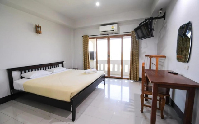 Amorn Sukhothai Hotel