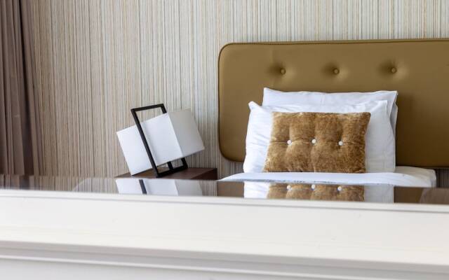 Upscale 3BR Apartment In Prime Location - City Walk