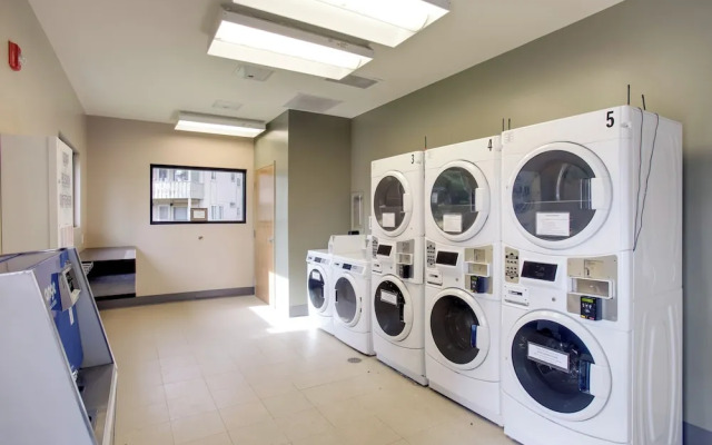 Riverside Condo in Downtown Winter Park!