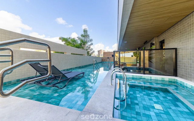 Apart in Building w/ Pool and Barbecue. Sli0715