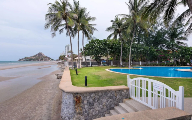 Baan LonSai Beachfront Condominium