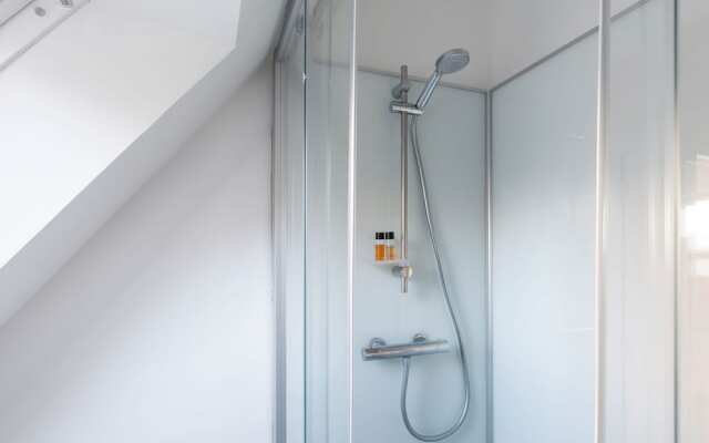 Cozy Apartment in Maisy near Sea