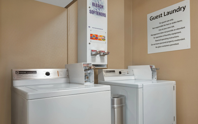 Holiday Inn Express Hotel & Suites Barrie by IHG