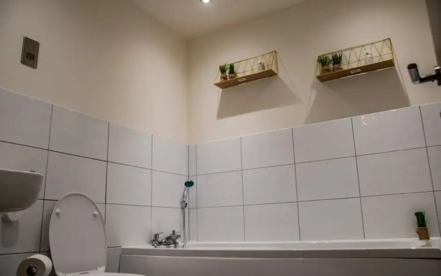 BV Lush Apartment At Conditioning House Bradford
