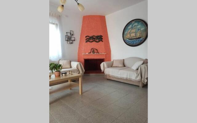 Spaceous house w/ balcony,fireplace&Lovely view