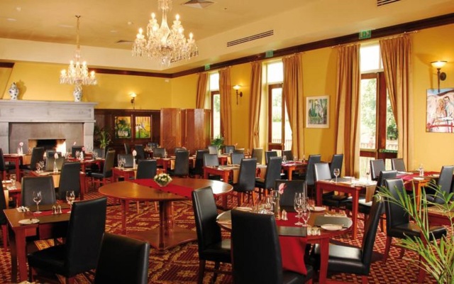 Roganstown Hotel & Country Club